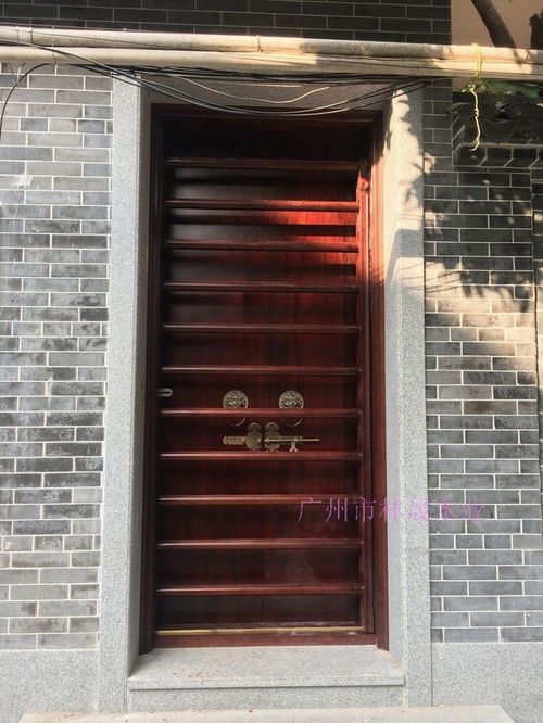 广州实木雕花明清风格入隼工艺制作仿古门窗